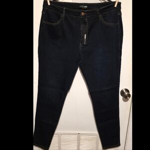 Fashion Nova Dark Blue Mid-RiseSkinny Jeans NWT Size 3X